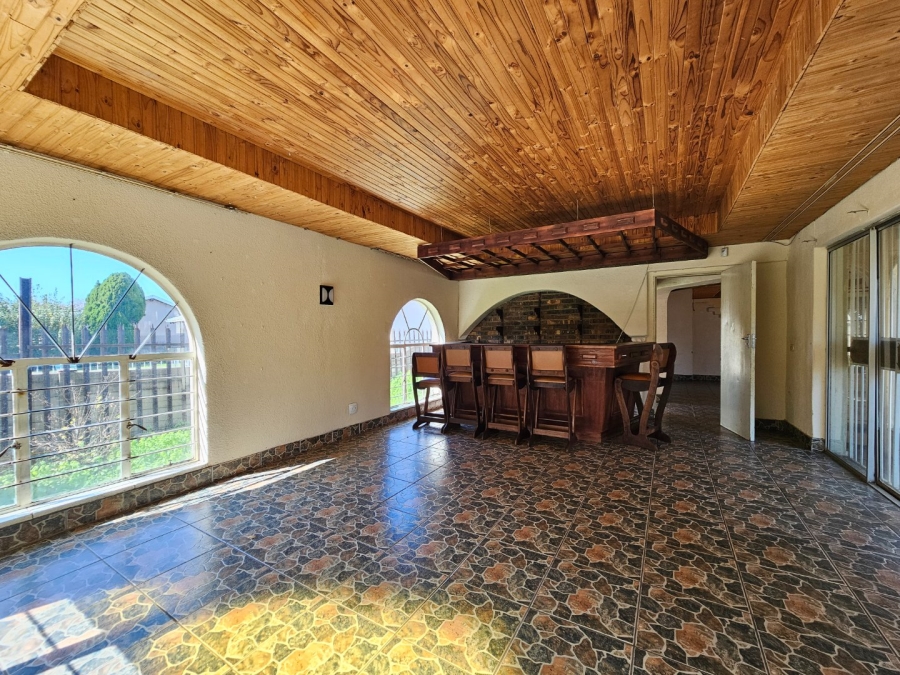 4 Bedroom Property for Sale in Vaalpark Free State